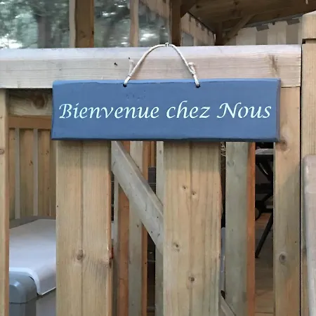 Mobilhome Familial 6 A 7 P 3 42 M2 Brevin Les Pierres Couchees Κάμπινγκ