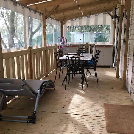 Mobilhome Familial 6 A 7 P 3 42 M2 Brevin Les Pierres Couchees Κάμπινγκ Saint-Brevin-les-Pins