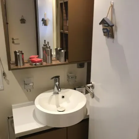 Mobilhome Familial 6 A 7 P 3 42 M2 Brevin Les Pierres Couchees Κάμπινγκ Saint-Brevin-les-Pins