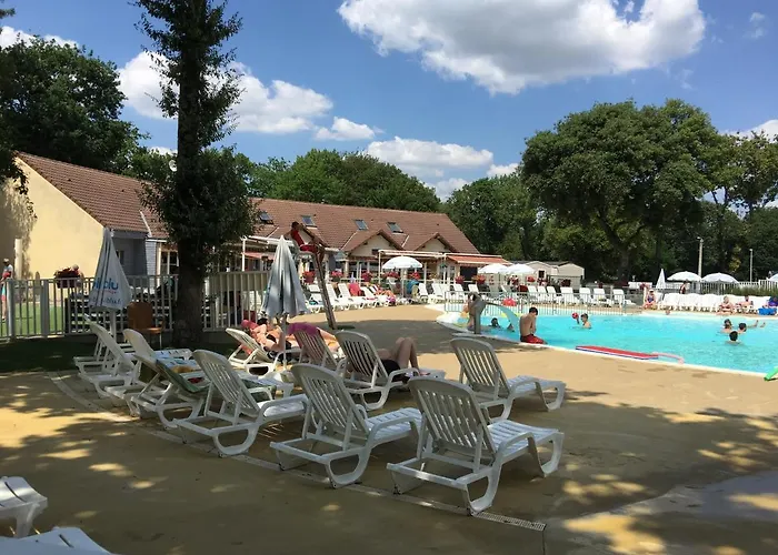 Mobilhome Familial 6 A 7 P 3 42 M2 Brevin Les Pierres Couchees Kemp