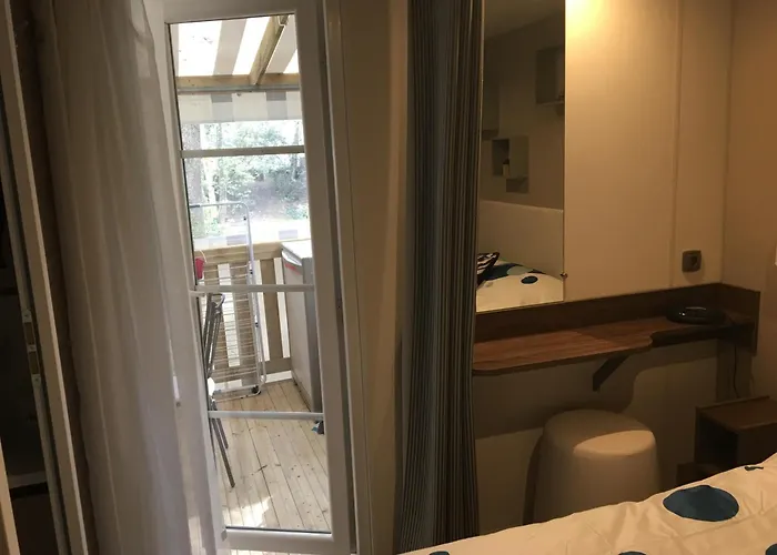 Kemp Mobilhome Familial 6 A 7 P 3 42 M2 Brevin Les Pierres Couchees *