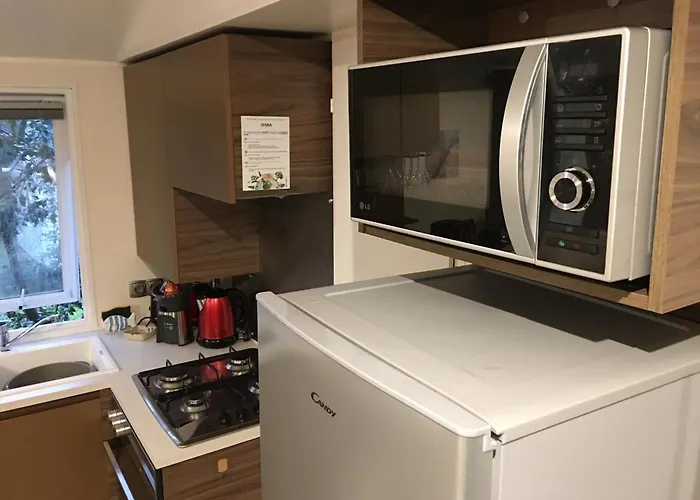 Mobilhome Familial 6 A 7 P 3 42 M2 Brevin Les Pierres Couchees Kemp Saint-Brévin-les-Pins